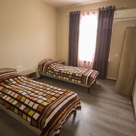 Hostel Esal Osh Εξωτερικό φωτογραφία