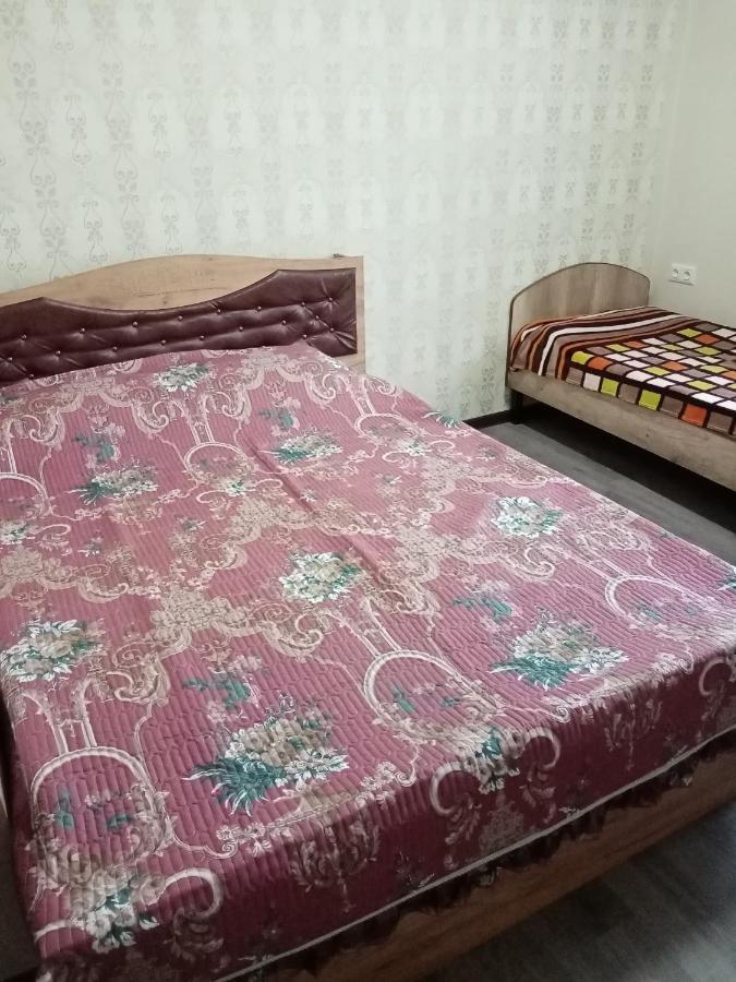 Hostel Esal Osh Εξωτερικό φωτογραφία
