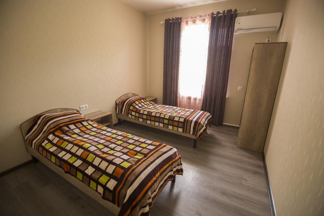 Hostel Esal Osh Εξωτερικό φωτογραφία