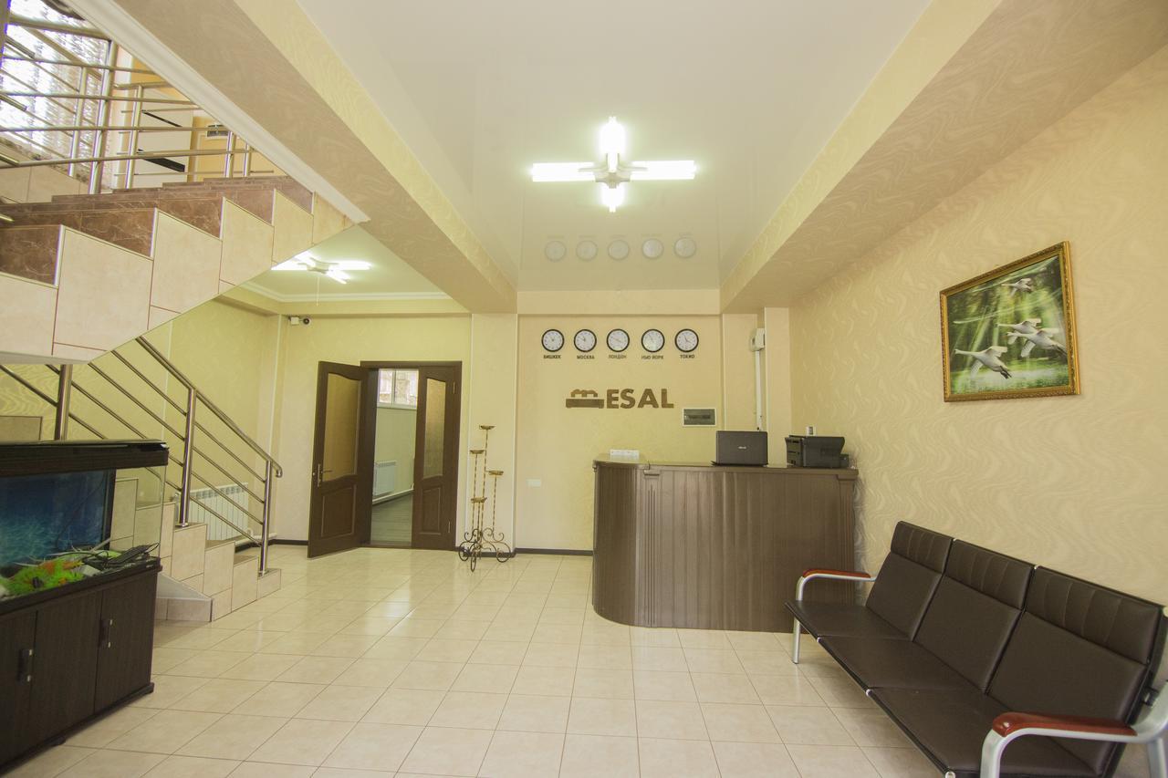 Hostel Esal Osh Εξωτερικό φωτογραφία