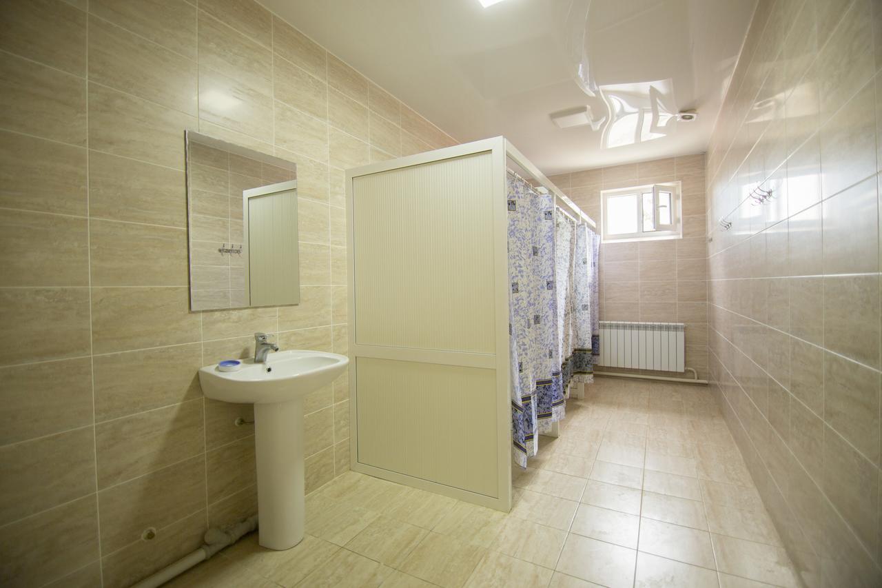 Hostel Esal Osh Εξωτερικό φωτογραφία